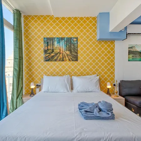 5 Star Delux Sky-sea Marina Penthouse - Stunning Seaviews And Prime Location דירה