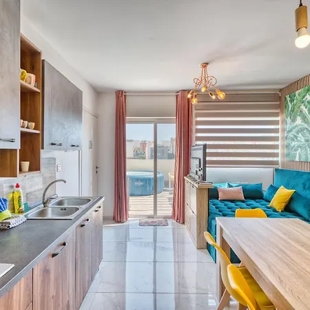 5 Star Delux Sky-sea Marina Penthouse - Stunning Seaviews And Prime Location מסידה