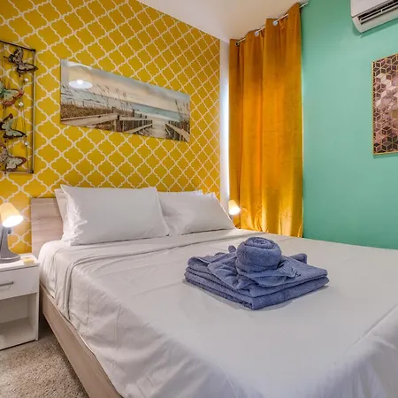 5 Star Delux Sky-sea Marina Penthouse - Stunning Seaviews And Prime Location Lejlighed