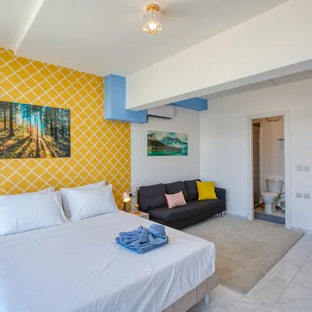 5 Star Delux Sky-sea Marina Penthouse - Stunning Seaviews And Prime Location * Msida