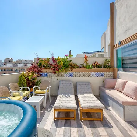 5 Star Delux Sky-sea Marina Penthouse - Stunning Seaviews And Prime Location