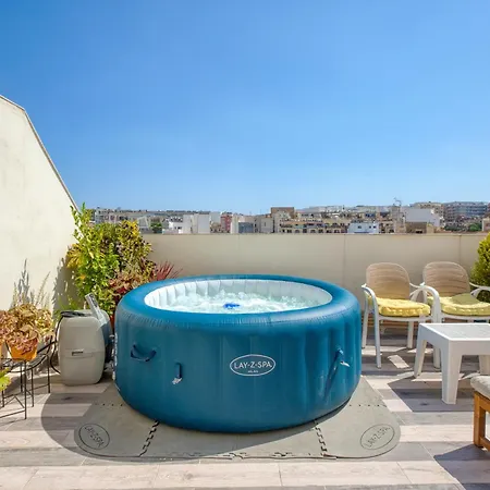 5 Star Delux Sky-sea Marina Penthouse - Stunning Seaviews And Prime Location * Мсида